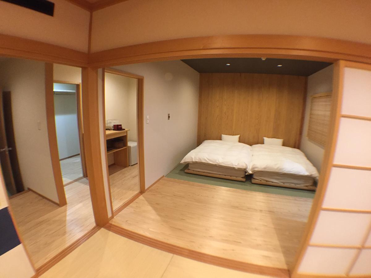 Hokuriku Yamashiro Onsen Hotel Kikyou Kaga  Esterno foto